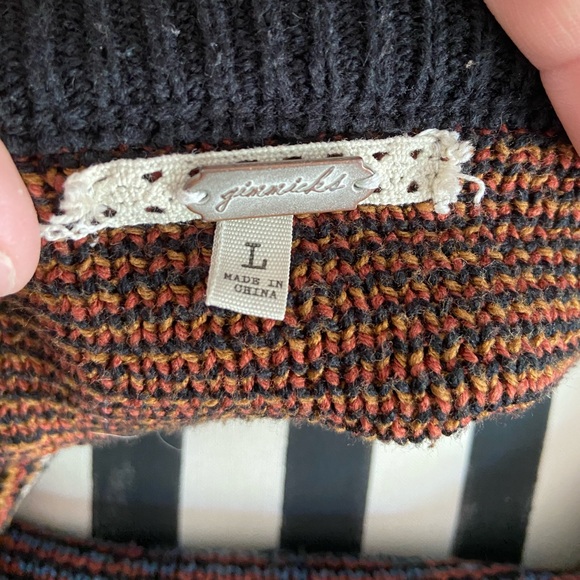 Gimmicks cropped sweater - Picture 11 of 11